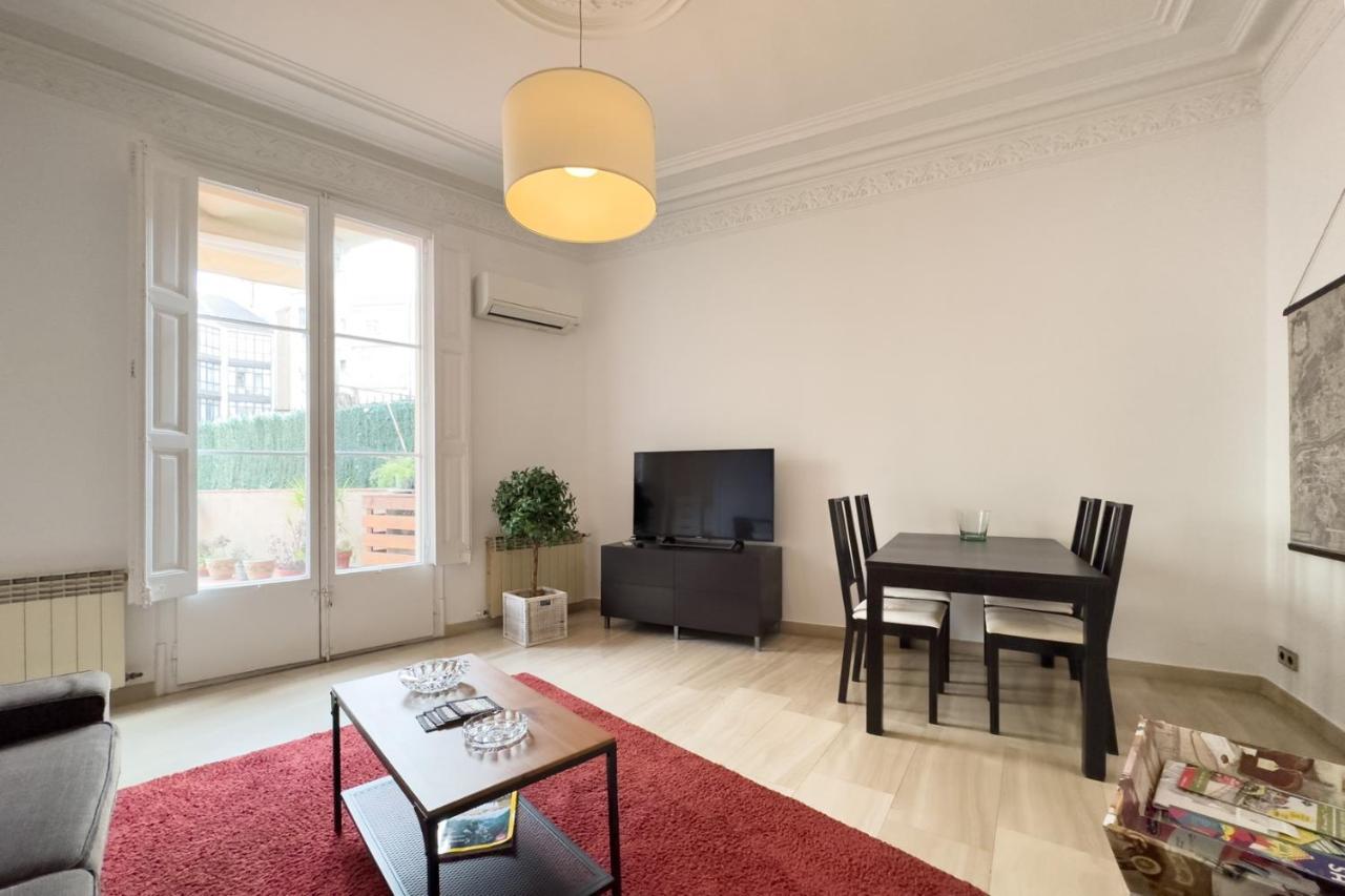 Aparteasy - Passeig De Gracia Barcelona Exterior photo